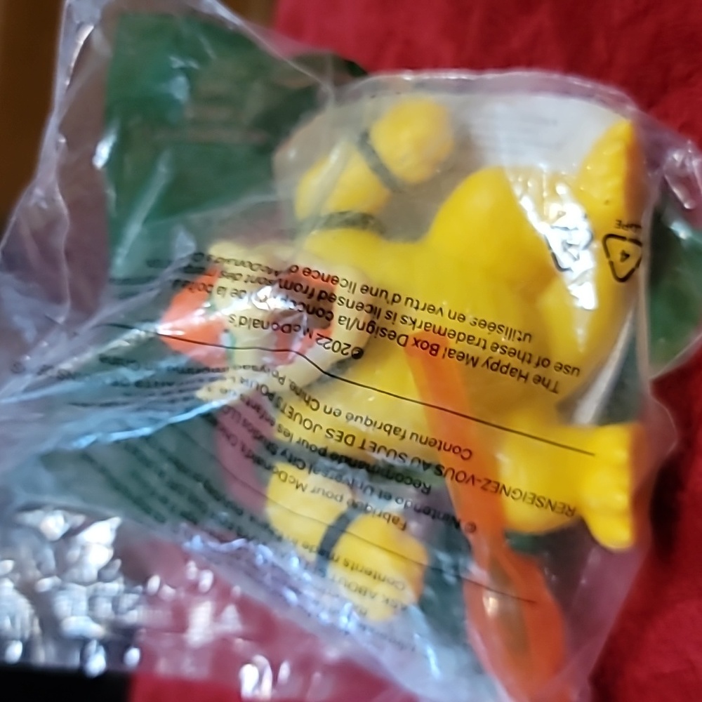 (NIB)  2022 McDonald's Nintendo Super Mario Bros. Bowser 3" Toy Figure.